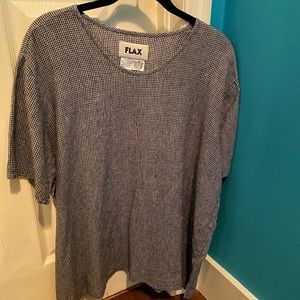 Flat short sleeve shirt